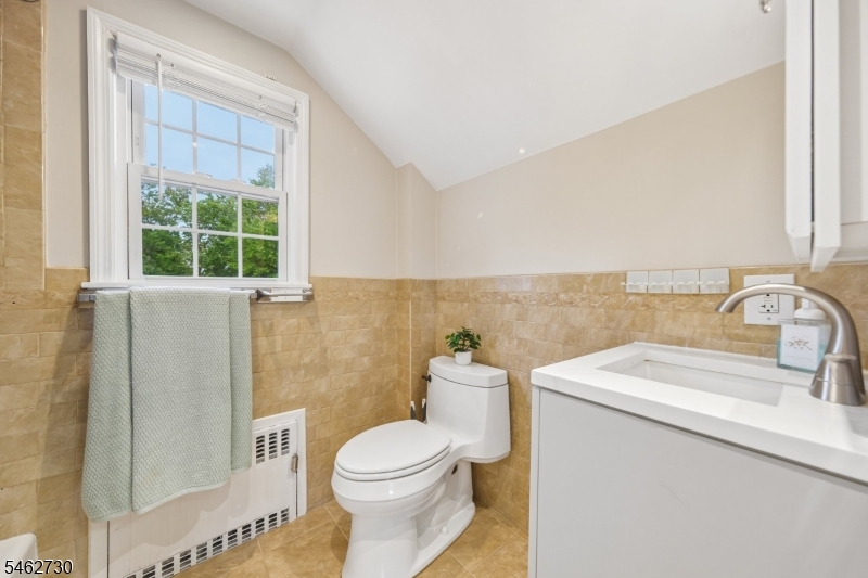 36 Amelia Ave Property Photo 18
