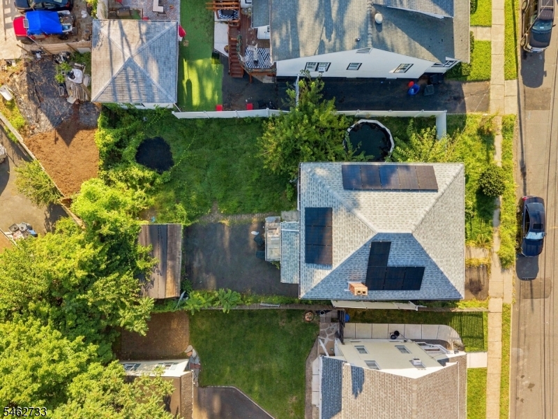 65 Revere Ave Property Photo 3