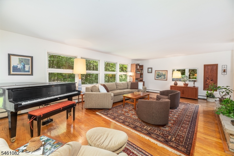 17 Brook Dr Property Photo 10