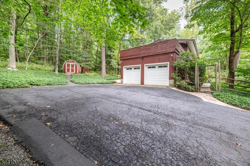 17 Brook Dr Property Photo 41