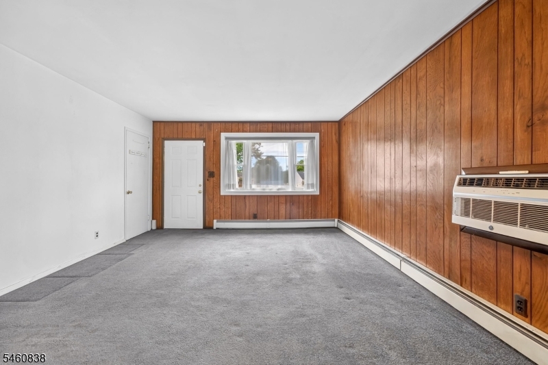 28 Harry Rd Property Photo 8