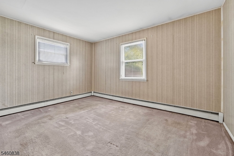 28 Harry Rd Property Photo 14