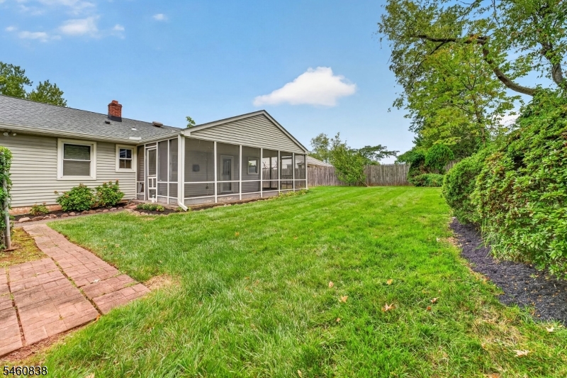 28 Harry Rd Property Photo 26