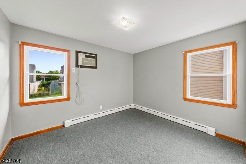 510 Verona Pl Property Photo 15