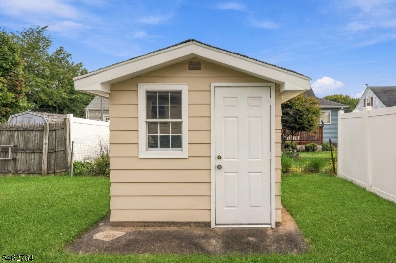 510 Verona Pl Property Photo 31