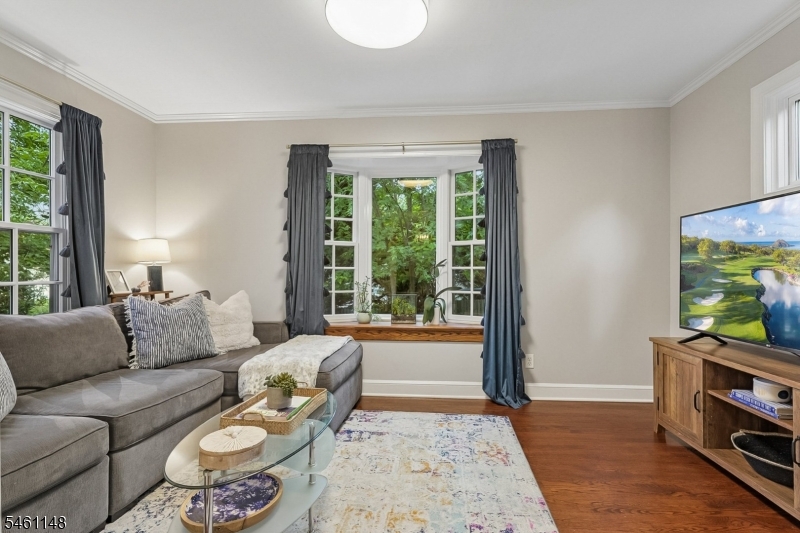 60 Wellington Avenue Property Photo 10