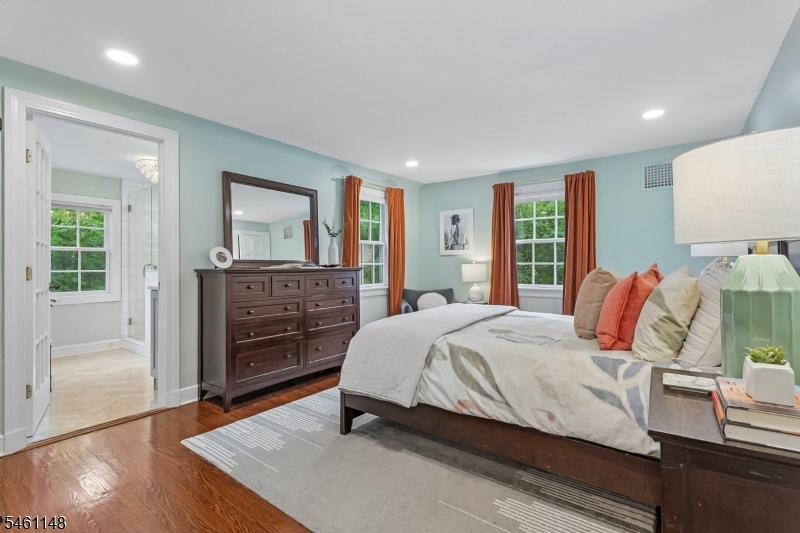 60 Wellington Avenue Property Photo 14