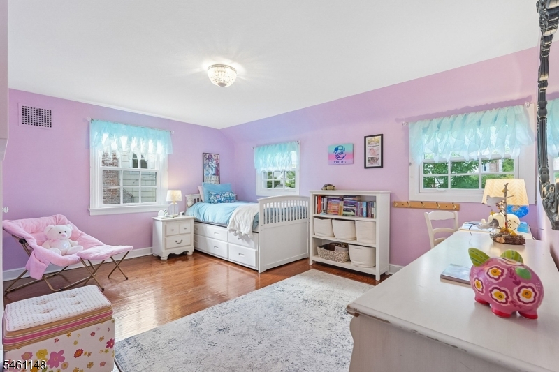 60 Wellington Avenue Property Photo 18