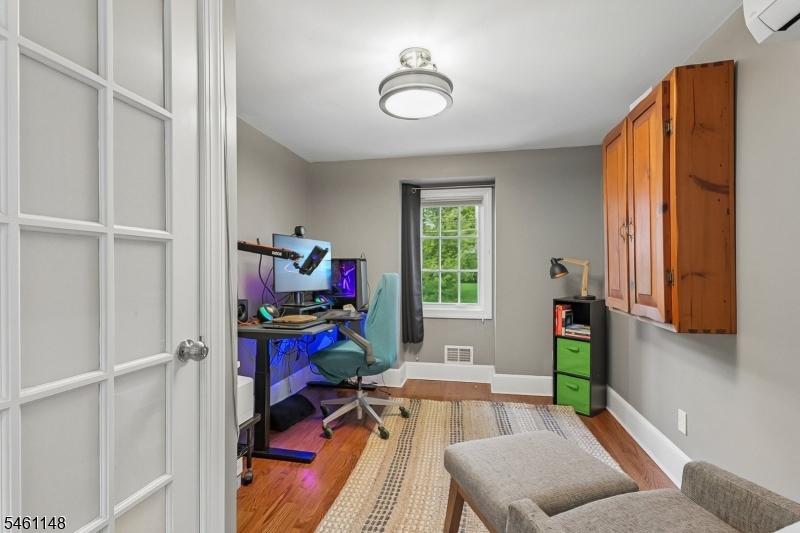 60 Wellington Avenue Property Photo 21