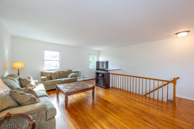 79 Roseland Ave 74 Property Photo 6