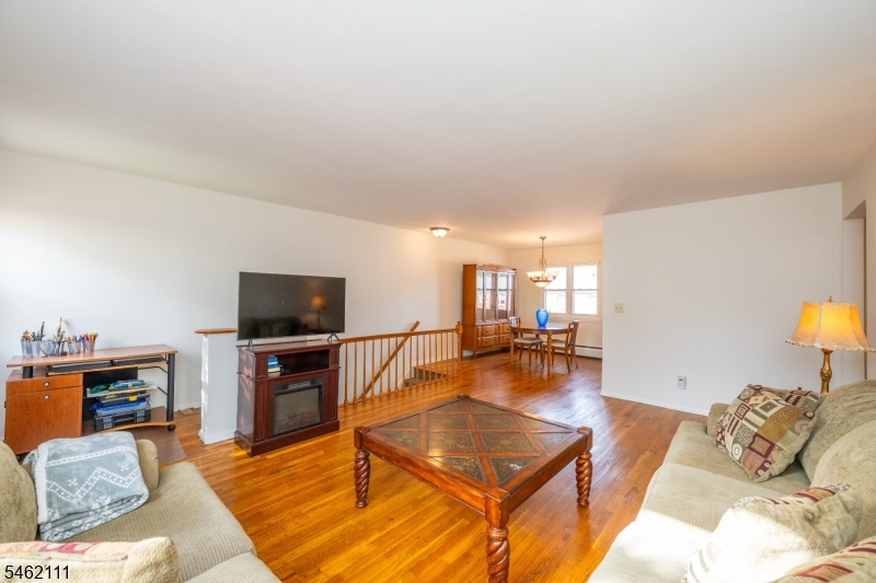 79 Roseland Ave 74 Property Photo 7