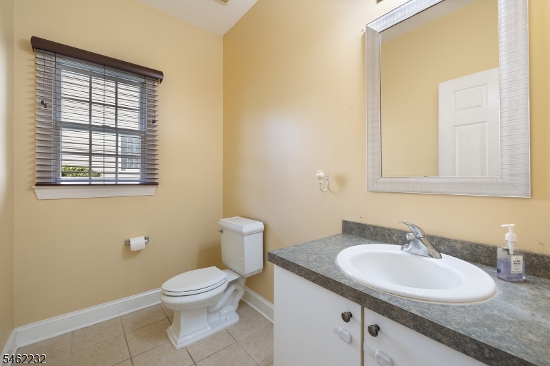 167 Raymound Blvd Property Photo 10