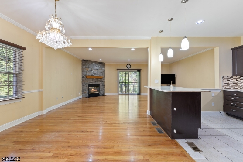 167 Raymound Blvd Property Photo 11