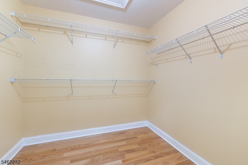 167 Raymound Blvd Property Photo 34