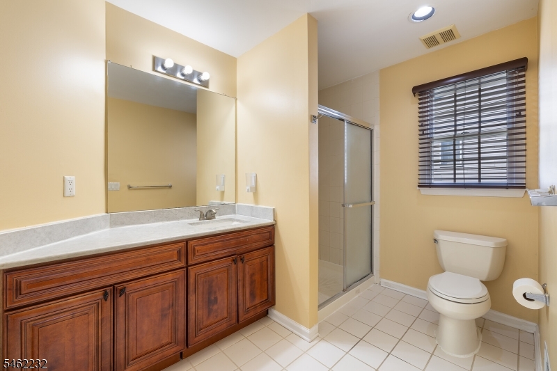 167 Raymound Blvd Property Photo 35