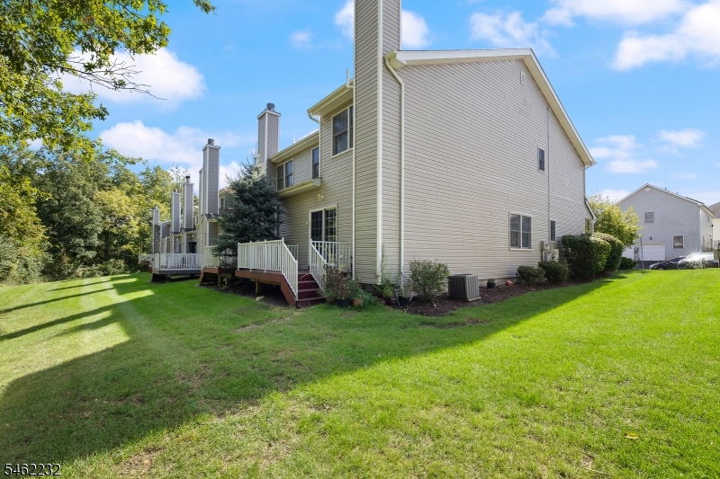 167 Raymound Blvd Property Photo 42
