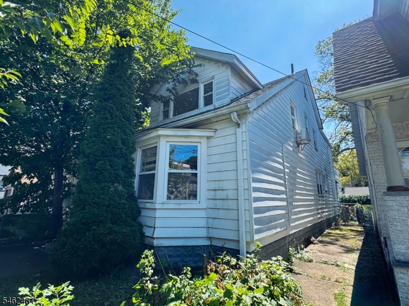 12 Maolis Ave Property Photo 2