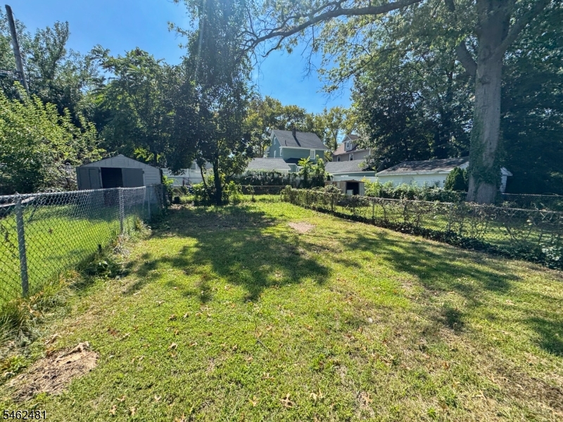 12 Maolis Ave Property Photo 3