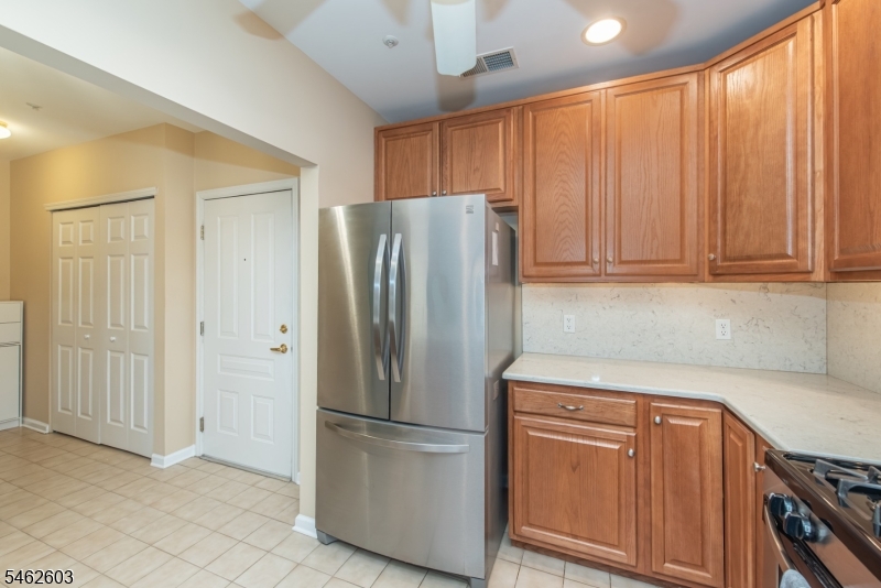 1115 Hamilton Drive Property Photo 5