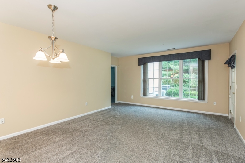 1115 Hamilton Drive Property Photo 8