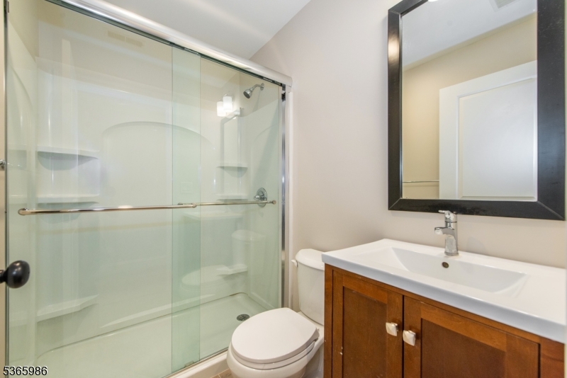 6 Elm St 6 Property Photo 15
