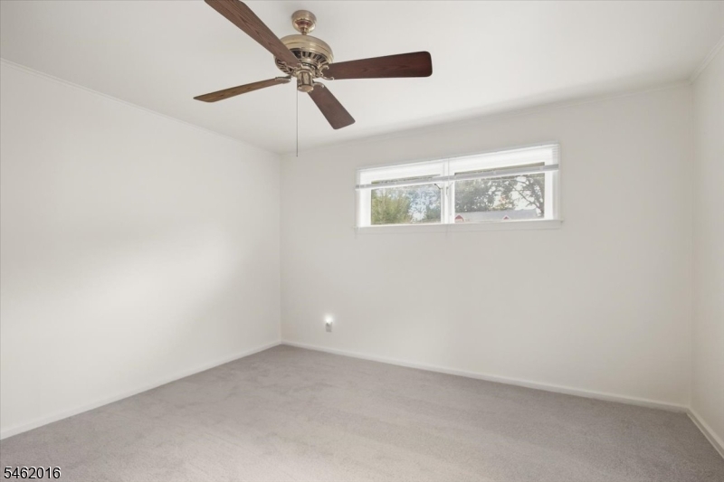 16 Sandra Ln Property Photo 11