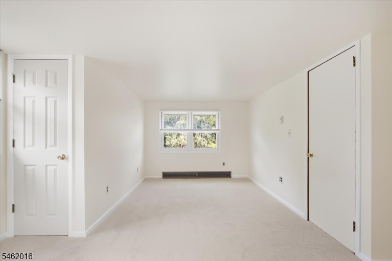 16 Sandra Ln Property Photo 15