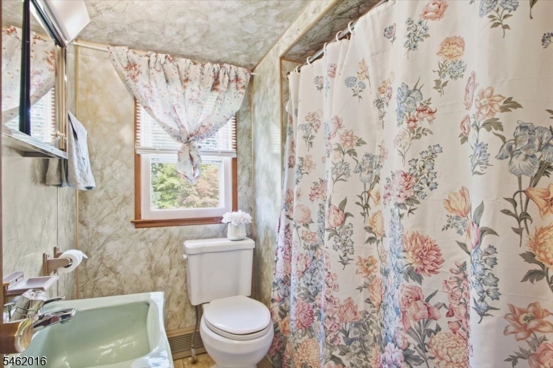 16 Sandra Ln Property Photo 21