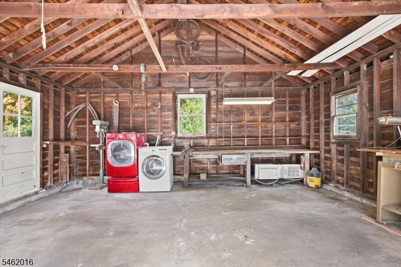 16 Sandra Ln Property Photo 26