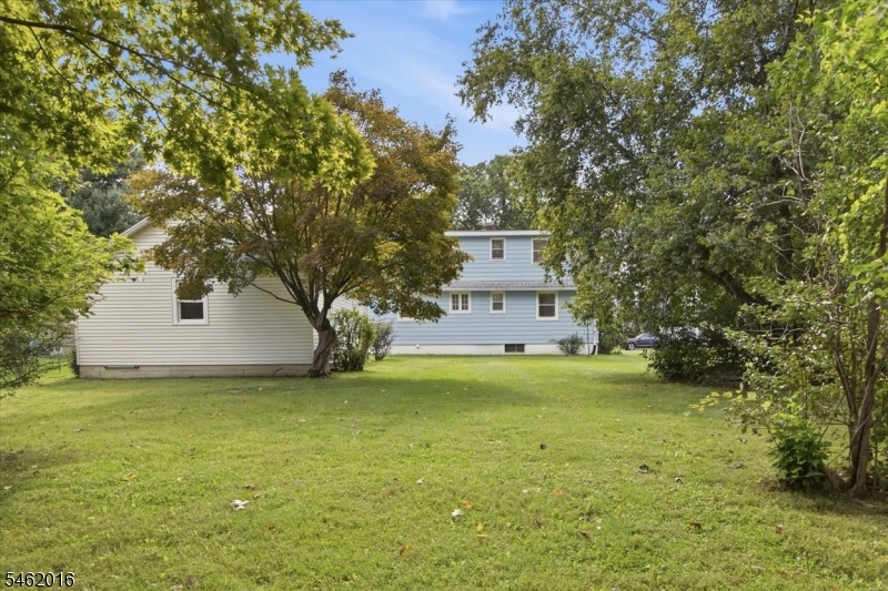 16 Sandra Ln Property Photo 32
