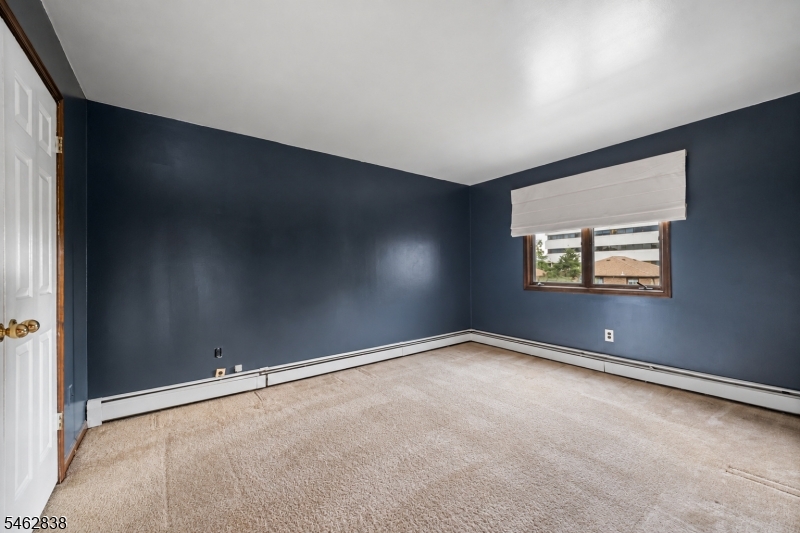 140 Allwood Rd E Property Photo 13