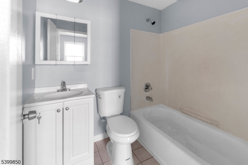 95 1st St 2 Property Photo 11