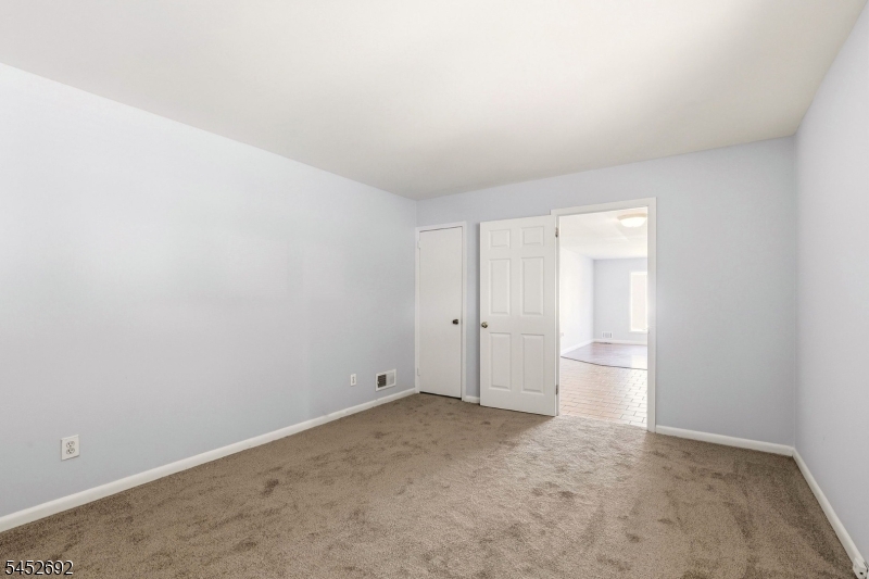 25 Corsi Rd Property Photo 15