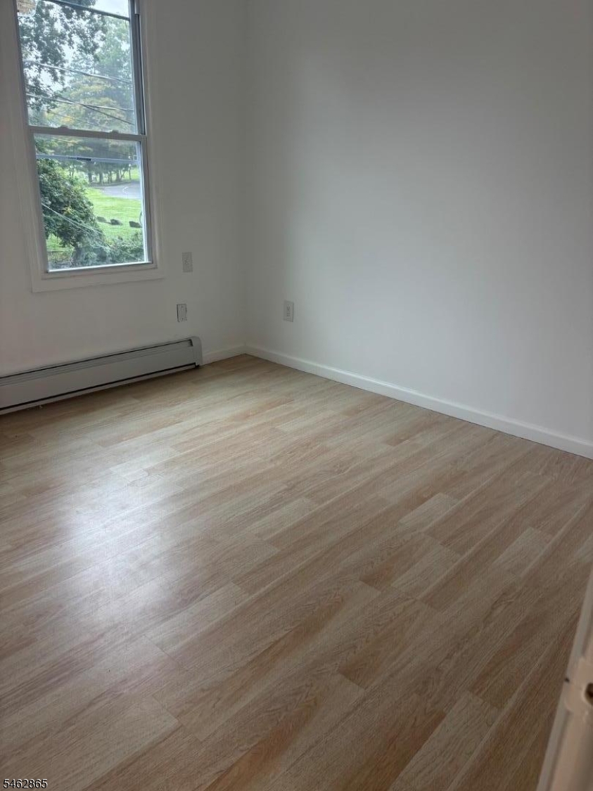 500 Burnside St 2 Property Photo 10