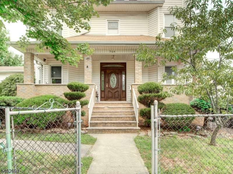 564 Passaic Ave Property Photo 1