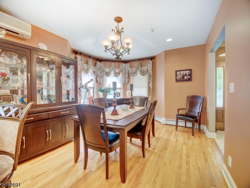 564 Passaic Ave Property Photo 7
