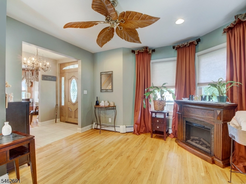 564 Passaic Ave Property Photo 12