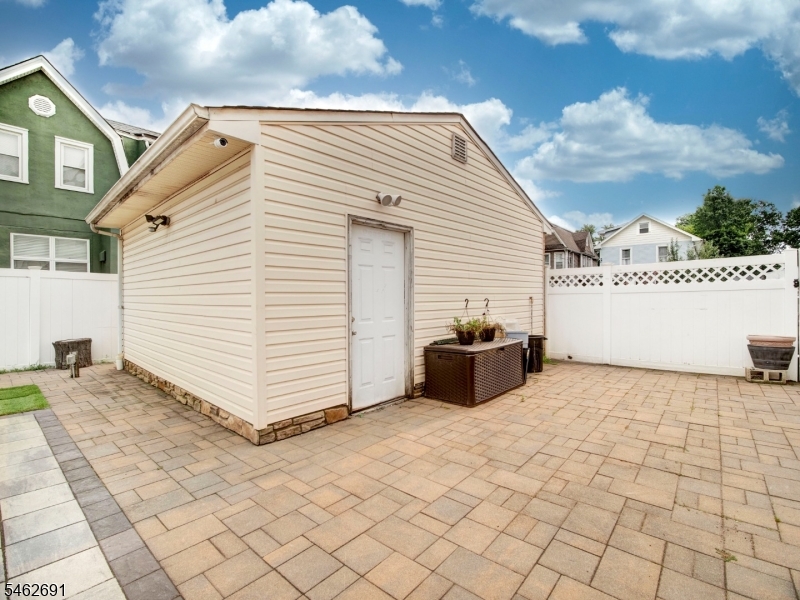 564 Passaic Ave Property Photo 30