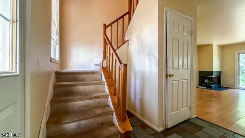 90 Stonehedge Ct Property Photo 14