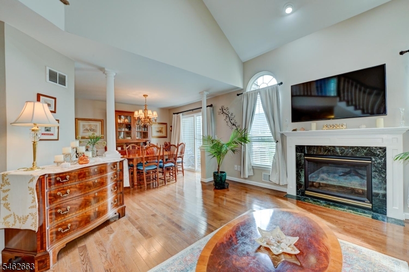 275 Morning Glory Ct Property Photo 13