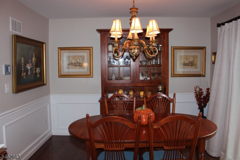 275 Morning Glory Ct Property Photo 21