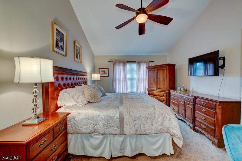 275 Morning Glory Ct Property Photo 27