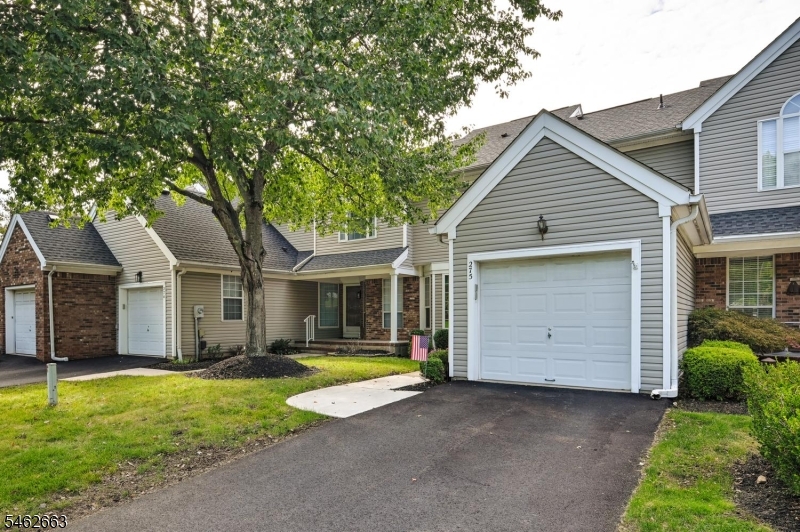 275 Morning Glory Ct Property Photo 34