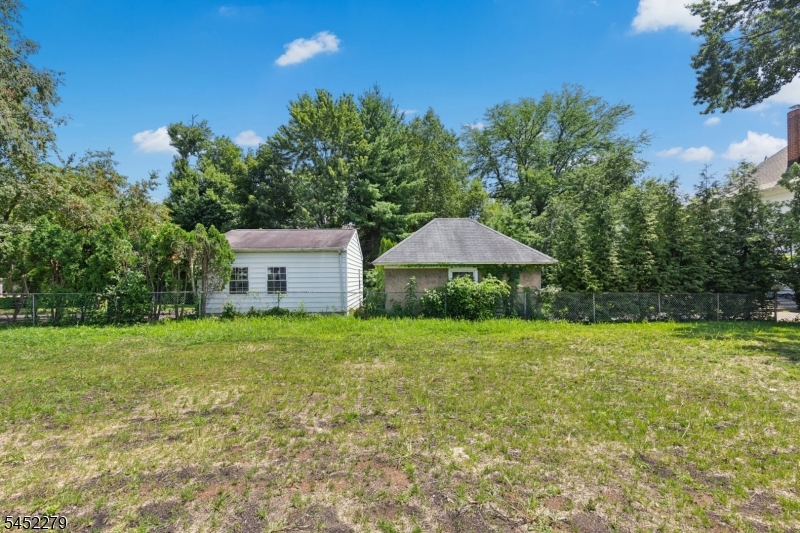 306 Orange Ave Property Photo 45