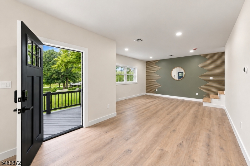 3 Larch Dr Property Photo 6