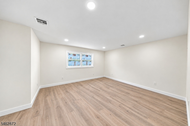 3 Larch Dr Property Photo 16