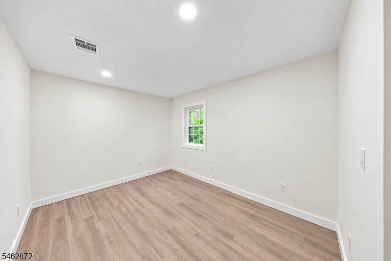 3 Larch Dr Property Photo 18