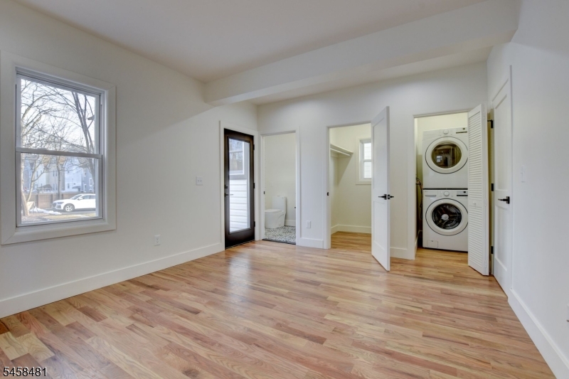 135 Forest St 2r 2r Property Photo 8