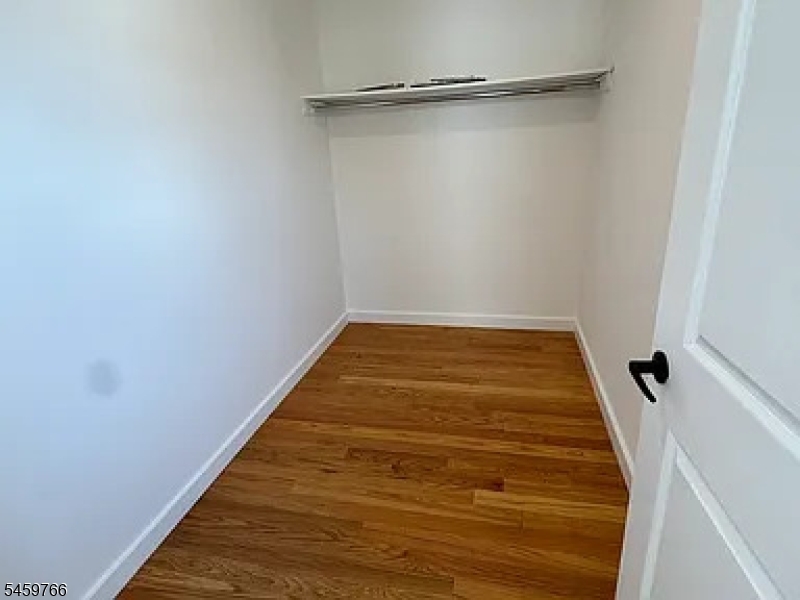 753 Seaport Dr 2 Property Photo 8