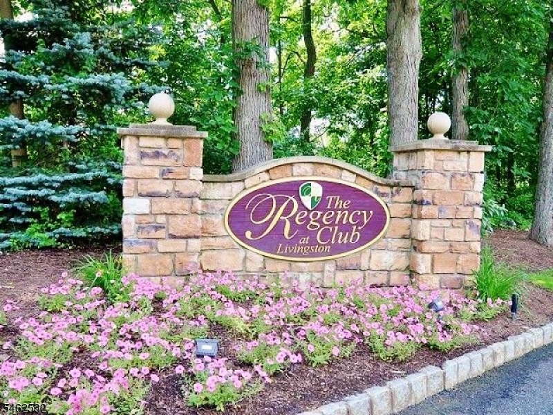 505 Regal Blvd Property Photo 1